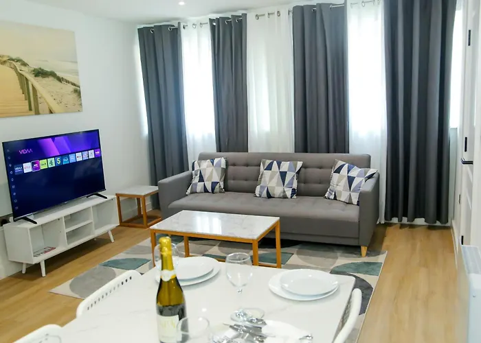 Jazreal Luxury - Centre Апартаменти